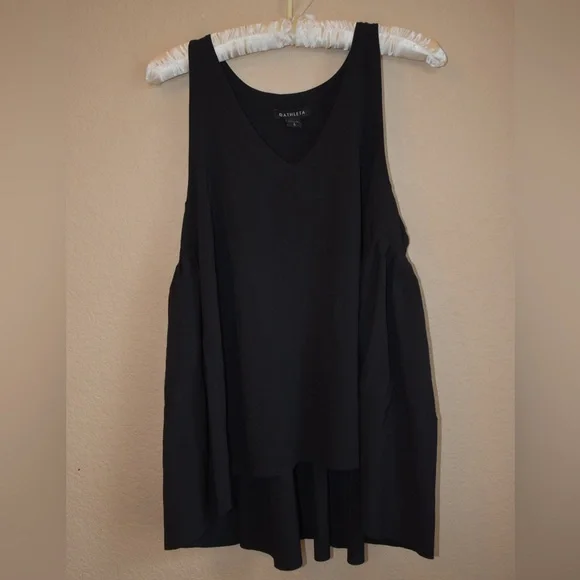 ATHLETA Swing Forward Pleated Tank, Black, L - Picture 9 of 12